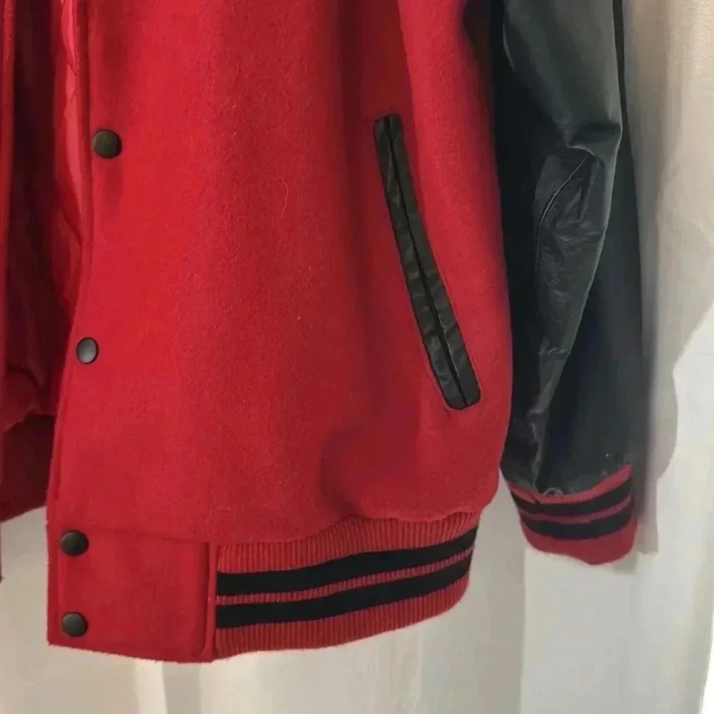 Vintage Red and Black Varsity Jacket XL – Bold & Classic! - Picture 5 of 8